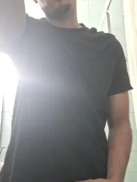 Cam4 Free Live Porn of Enriquevk20
