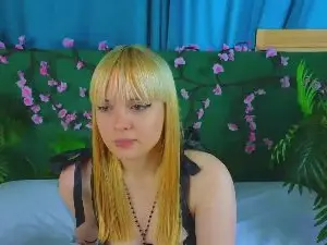 Cam4 Watch Live Sex Cams of TracyWalton