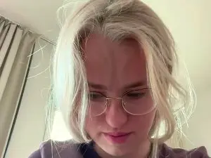Cam4 Live Sex Cam of WorldClassCharm