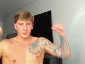 Cam4 Live Porn of KrisHorten