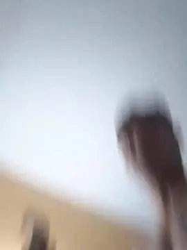 Cam4 Live Porn of Tirri89