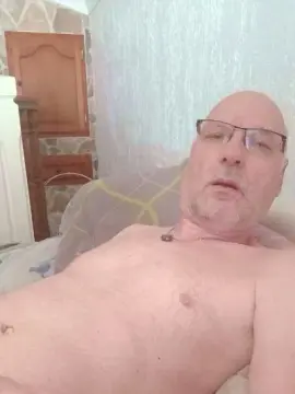 Cam4 Free Live Porn of fifi06