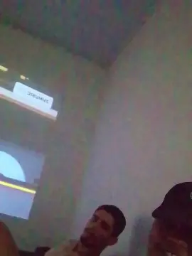 Cam4 Live Sex of victor62Go
