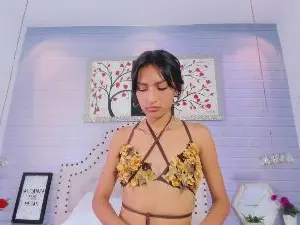 Cam4 Nude Webcam of LolaSkinny