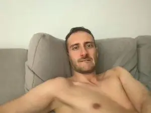 Cam4 Private Sex Chat of LukaShyGuy225