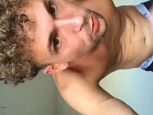 Cam4 Live Sex Cam of youngplayboymm