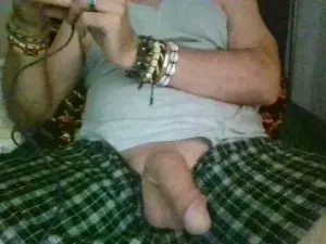 Cam4 Adult Webcam of DaddyNextRoom75