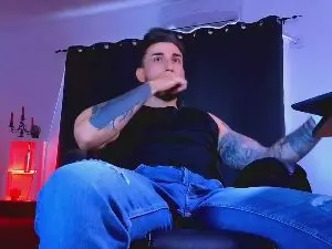 Cam4 Sex Chat of MightyAaronX