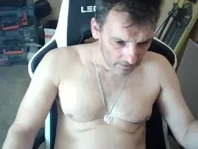 Cam4 Live Sex Cam of dundyFocus