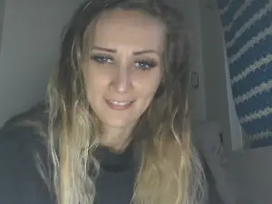 Cam4 Best Webcam of Itskhittyy