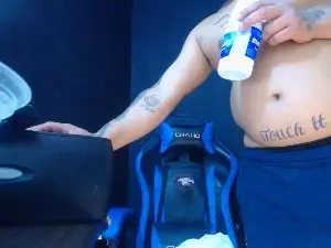 Cam4 Adult Webcam of master_bigcock1
