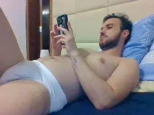 Cam4 Free Live Porn of vitornali31