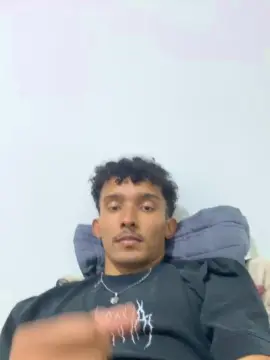 Cam4 Live Porn of MavyFelipe