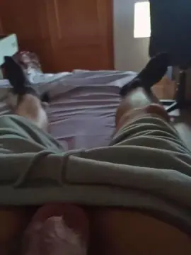 Cam4 Live Porn of BigAnaconda2004