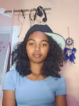 Cam4 Adult Webcam of Isah2026