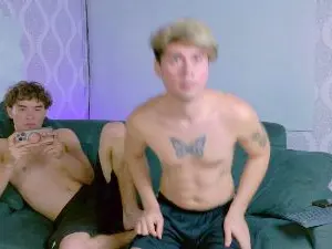 Cam4 Nude Webcam of Twinfire_zeus
