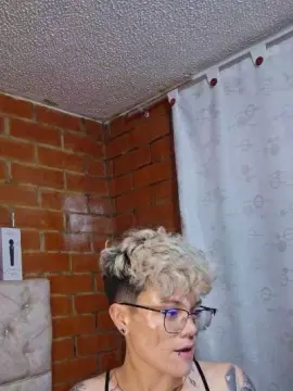 Cam4 Adult Webcam of Megan222_