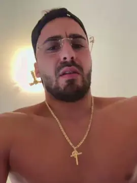 Cam4 Live Sex Cam of andreacc_966