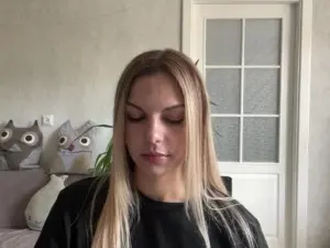 Cam4 Best Webcam of NydiaYauck