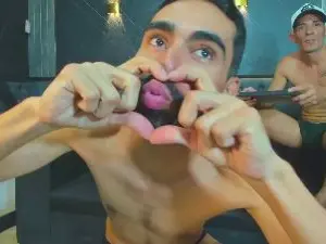 Cam4 Sex Cam of Brandon_Bless