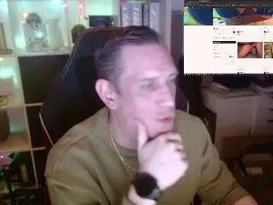 Cam4 Live Porn of kenrosenberg