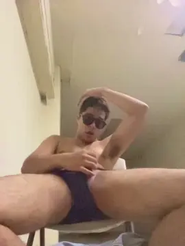 Cam4 Adult Webcam of HornyMztBoee