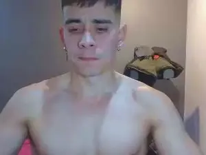 Cam4 Watch Live Sex Cams of Chamo6699
