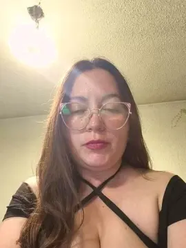 Cam4 Private Sex Chat of TikyTiky69