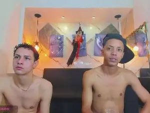 Cam4 Live Porn of Collin_of1
