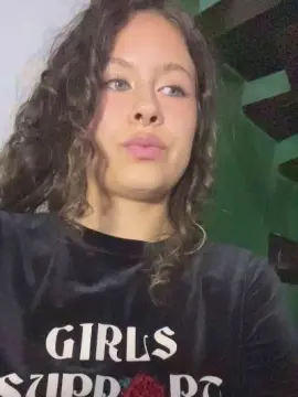 Cam4 Free Live Porn of stephshiny