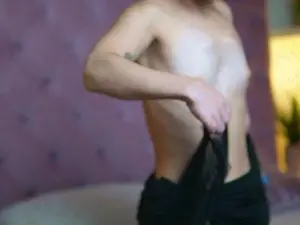 Cam4 Free Porn Cam of MaiaMini