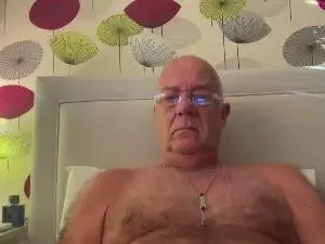 Cam4 Watch Live Sex Cams of The_helmet7