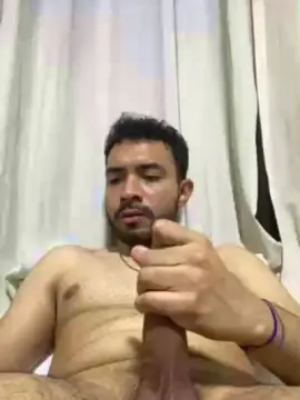 Cam4 Sex Chat of Luisfer98