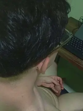 Cam4 Live Porn of gabrielSigiloso