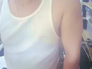 Cam4 Free Live Porn of bobby9031