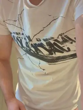 Cam4 Live Sex of skinnyboy1097