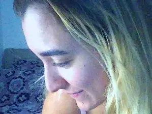 Cam4 Sex Cam of Lunavelvvett