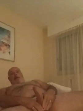 Cam4 Adult Video Chat of Chrispal35