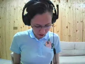 Cam4 Free Live Porn of MarishaTrager