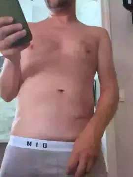 Cam4 Live Sex Cam of FranzoseInFFM