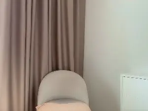 Cam4 Nude Webcam of ShySchoolGrl