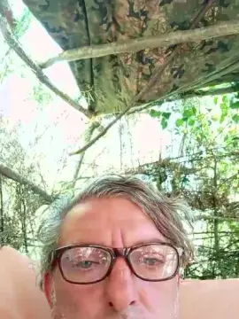 Cam4 Live Porn of crisdelnord