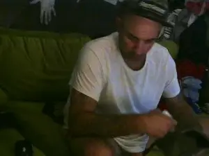Cam4 Nude Webcam of bigbigbig_sexy