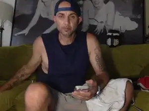 Cam4 Free Live Porn of bigbigbig_sexy