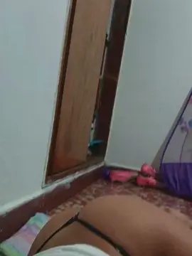 Cam4 Nude Webcam of celes25