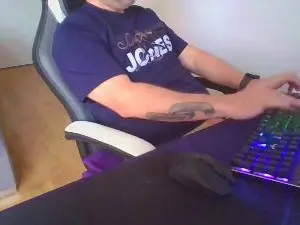 Cam4 Sex Chat of bernhardfun