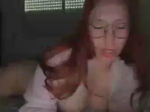 Cam4 Free Live Porn of yukiravenonce