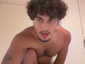 Cam4 Live Sex Cam of hairyshort