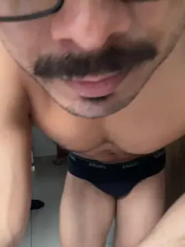 Cam4 Free Live Porn of adidas2796