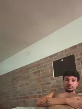 Cam4 Private Sex Chat of bisexualteddy